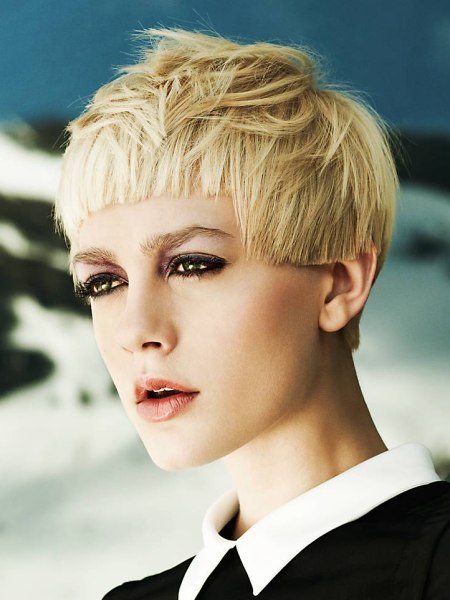 Fashionable pixie cut with a short fringe