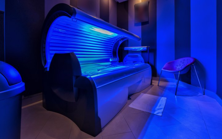 Tanning bed