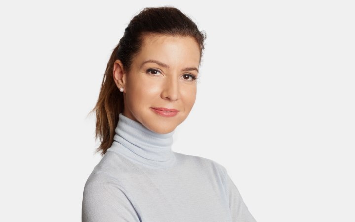 Woman wearing a stylish turtleneck