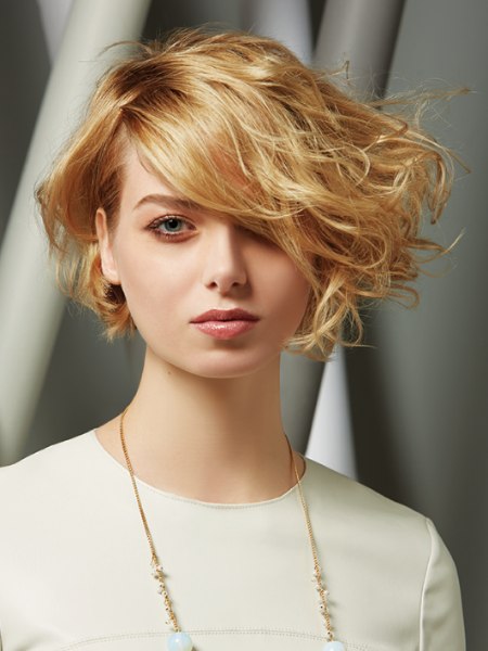 Feminine short hairstyle for delicate facial features